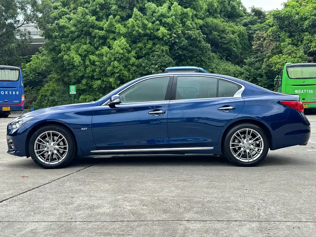 Infiniti Q50 L 2.0 T Progressive