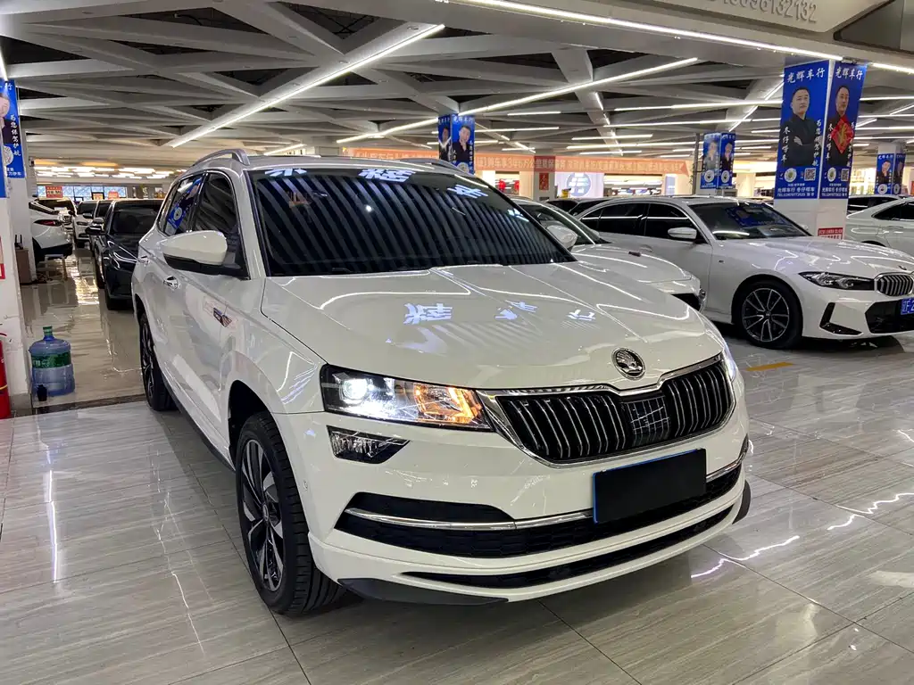 Karoq TSI280 Luxury Enjoyment