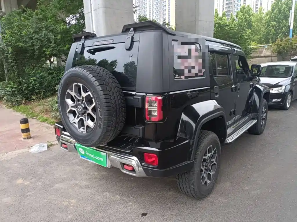 BAIC BJ40 PLUS 2.3 T Auto 4 WD Flagship CN-VI