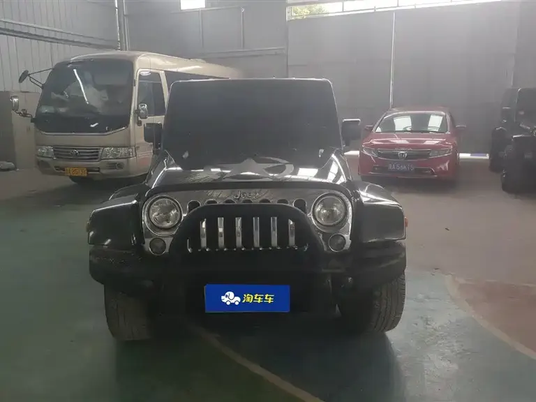 Jeep Wrangler 2.8 TD Sahara 4-door Comfort Enjoyment