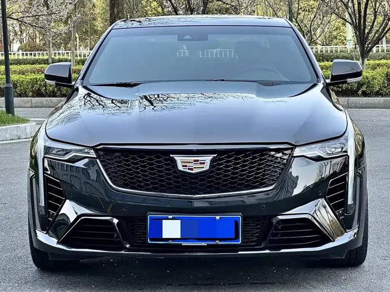 Cadillac CT4 28 T Luxury