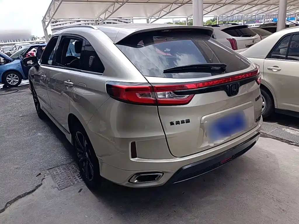 Honda UR-V 370 TURBO 2 WD Distinguished CN-V