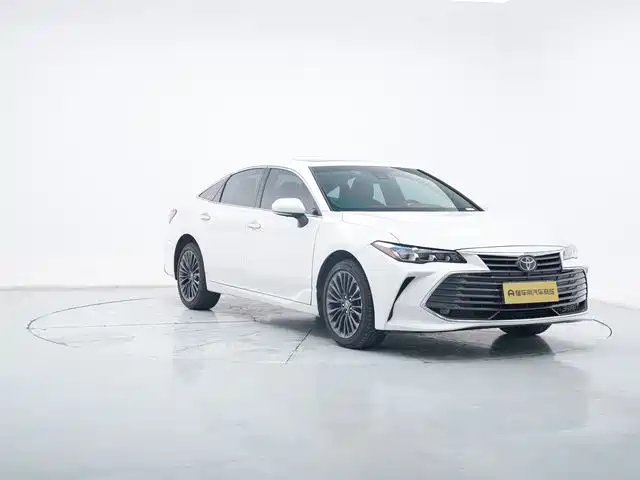 Avalon 2.0 L XLE Premium CN-VI
