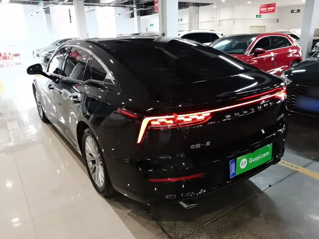 Besturn B70 3 rd Gen 1.5 T Auto Joy