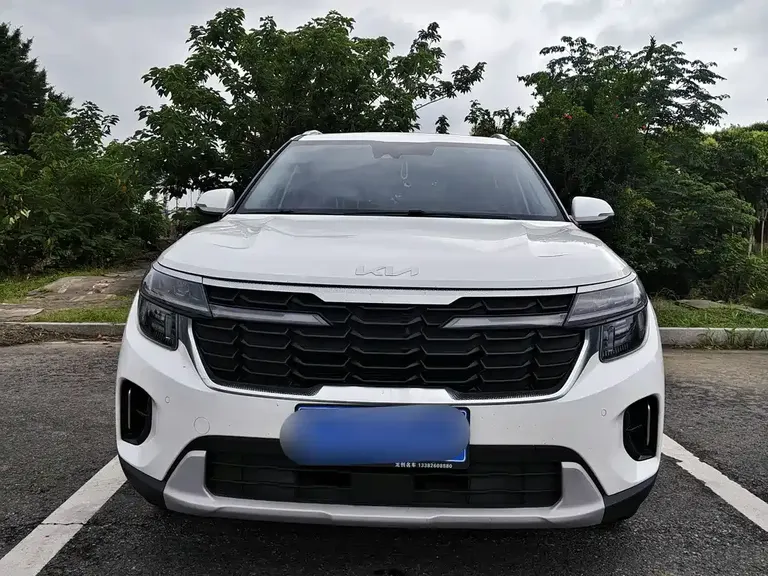 Kia Seltos 1.5 L CVT Luxury