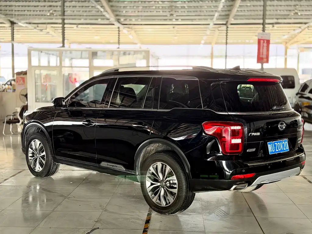 GAC Trumpchi GS8 320 T 4 WD Luxury Connected (7-seat)