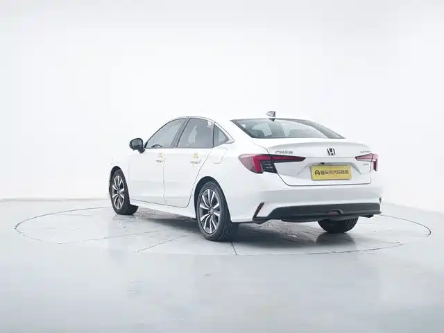 Integra 2.0 L e:HEV Sharp· Tech