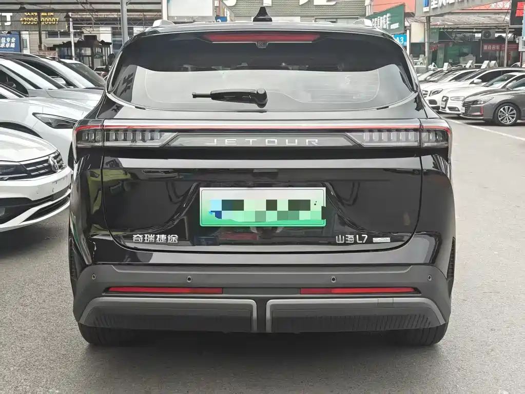 Jetour Shanhai L7 1.5 T 120 km MAX+ 5-seat