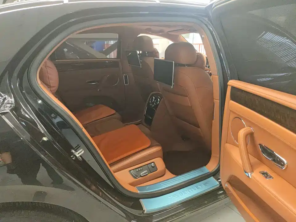 Flying Spur 4.0 T V8 Standard