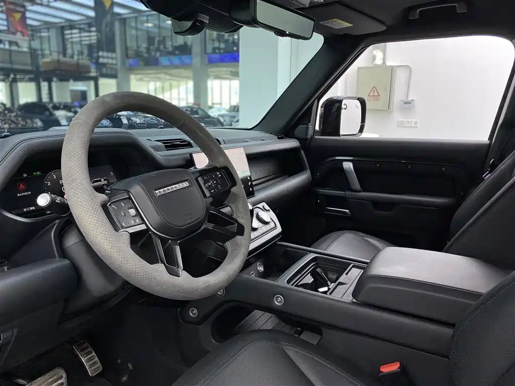 Land Rover Defender Facelift 110 3.0 T P400 X-DYNAMIC HSE