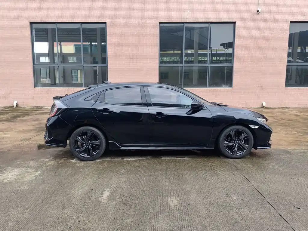 Civic HATCHBACK 220 TURBO CVT Trend Cool Control