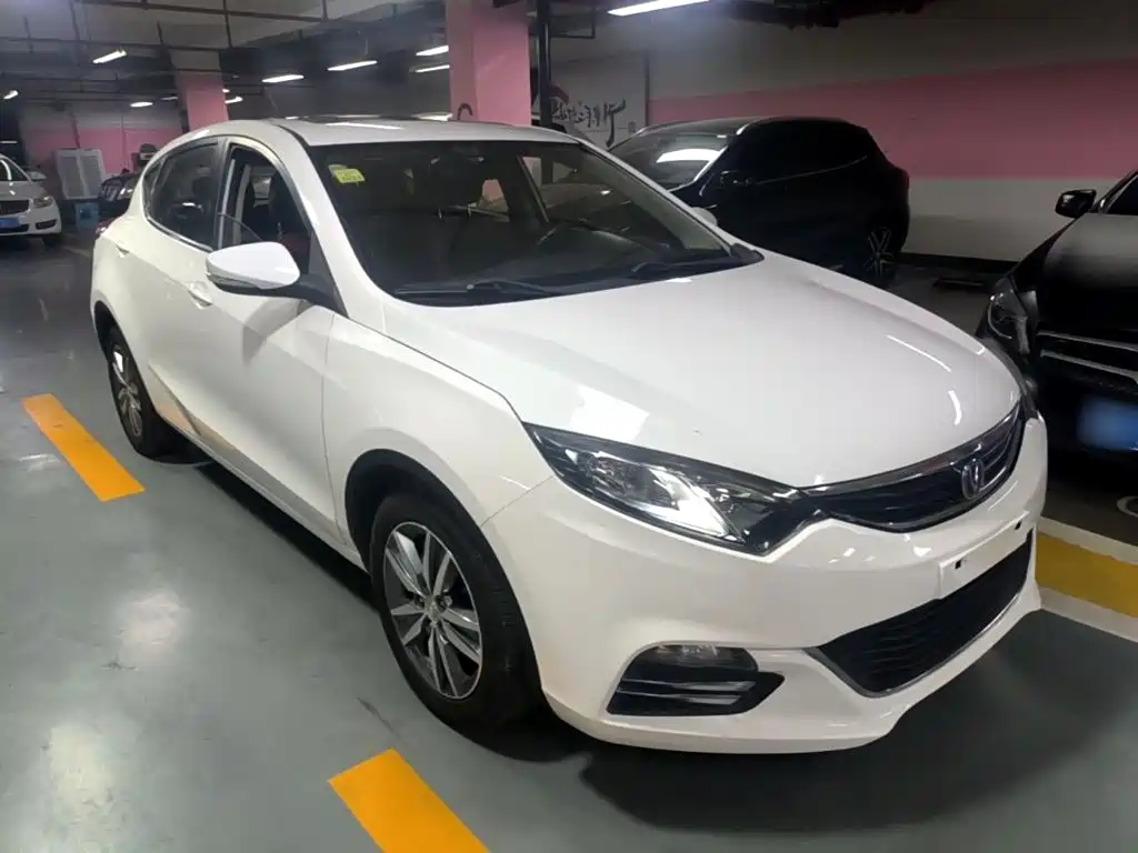 Eado XT 1.6 L Manual Handsome Cool CN-V