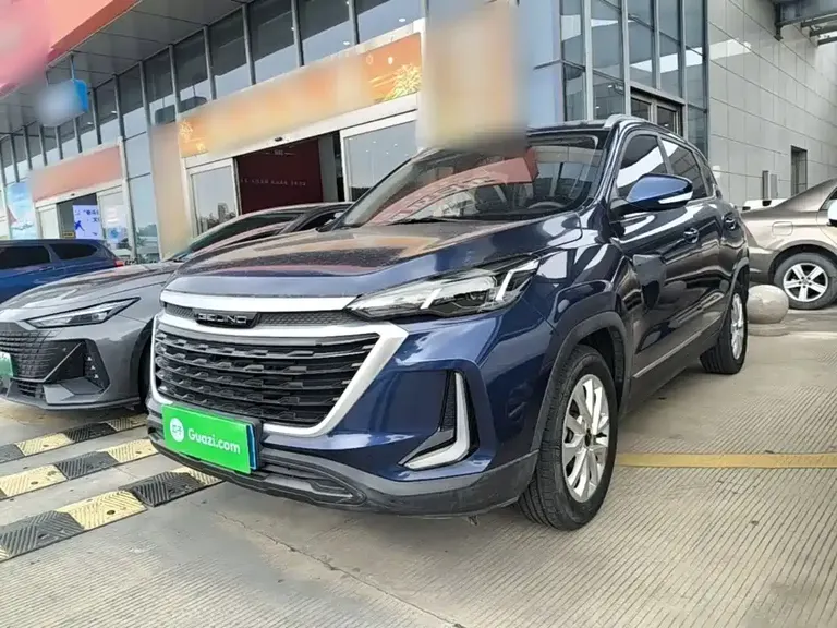 BAIC X3 1.5 T CVT Glory