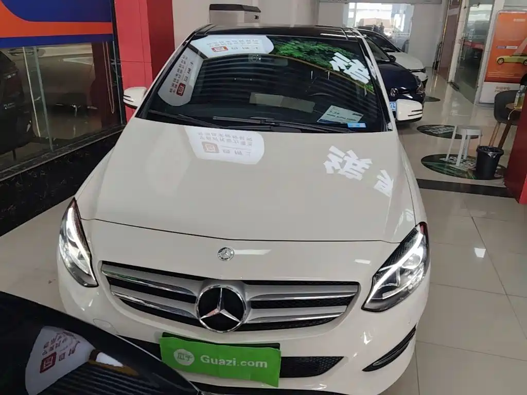 Mercedes-Benz B-Class B 200 Fashion