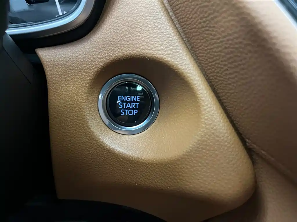Corolla Cross 2.0 L Flagship