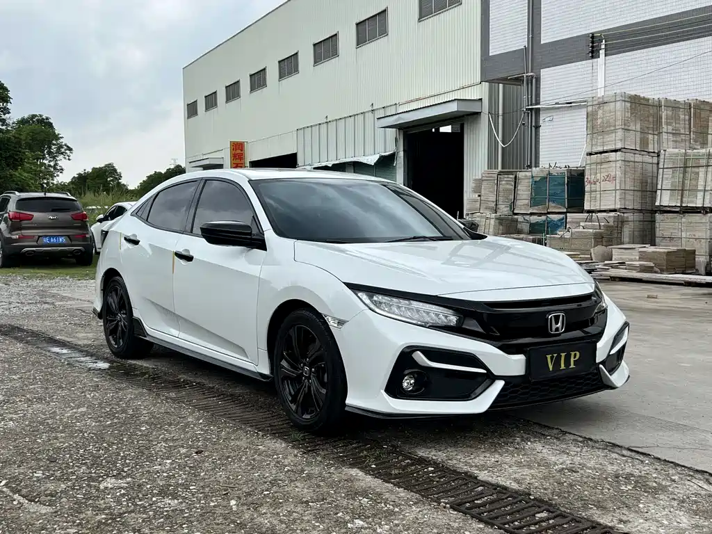 Civic HATCHBACK 220 TURBO CVT Trend Cool Control