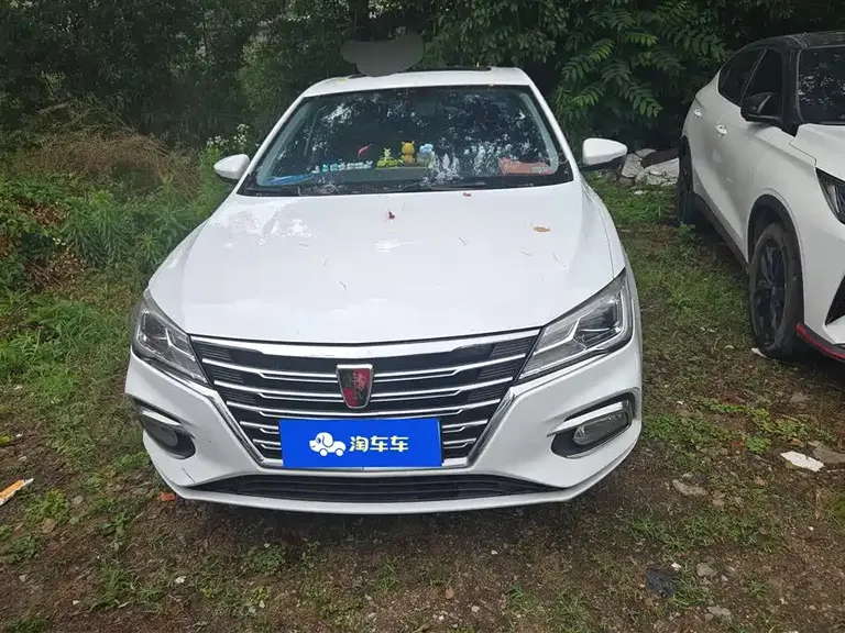 Roewe i5 1.5 L Auto 4 G Connected Leading Luxury