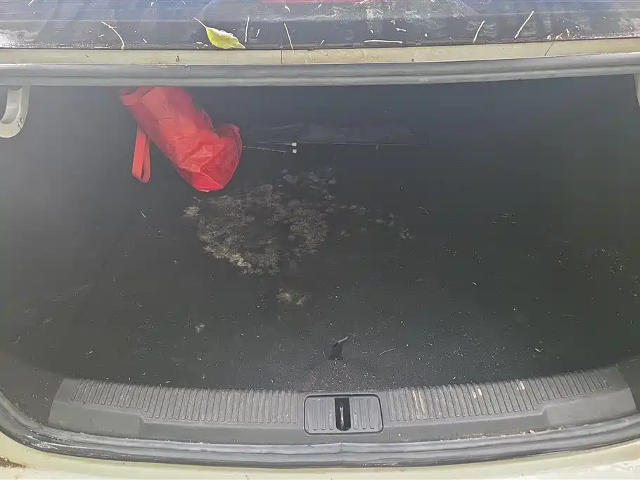 Roewe i5 1.5 L Auto 4 G Connected Leading Luxury
