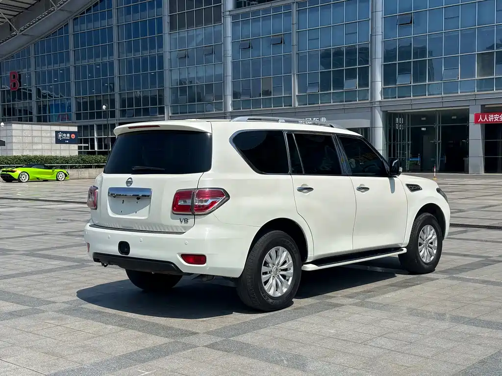 Patrol 4.0 L Flagship