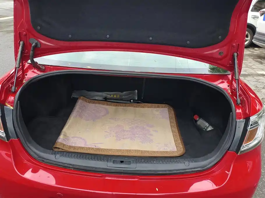 Mazda6 Ruiyi 2.0 L Auto Elite