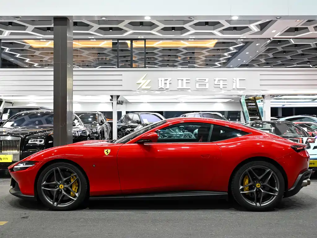 Roma 3.9 T V8
