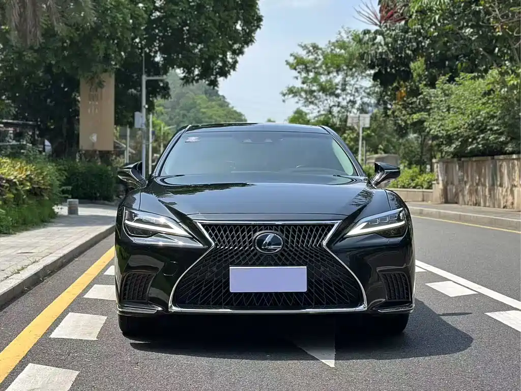 Lexus LS 500 h Executive