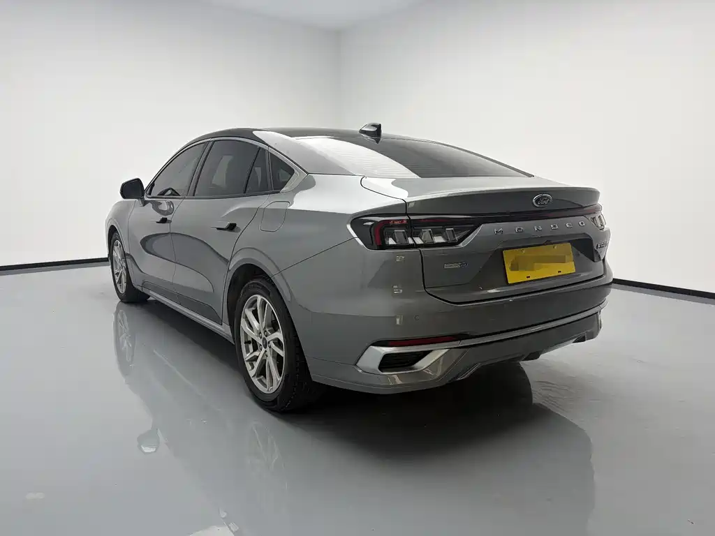 Mondeo Facelift EcoBoost 245 Luxury