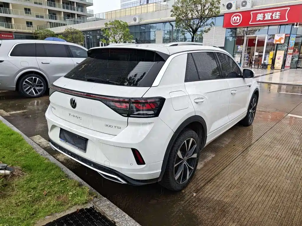 T-ROC 300 TSI DSG 2 WD Starlight