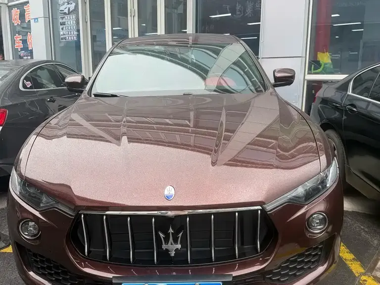 Maserati Levante 3.0 T Standard