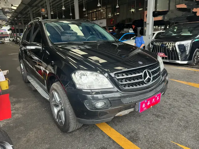 Mercedes-Benz M-Class ML 350 4 MATIC Luxury