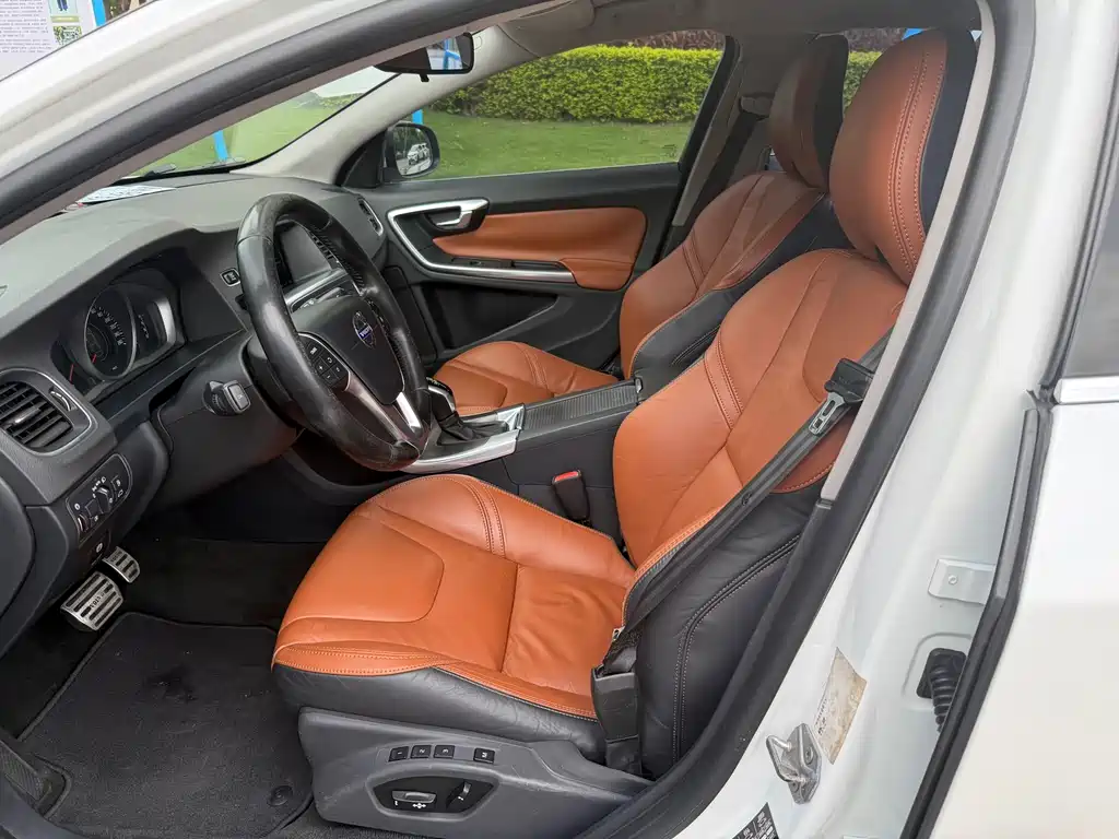 Volvo V60 T5 Smart Ease