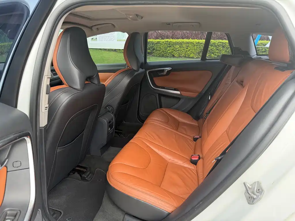 Volvo V60 T5 Smart Ease