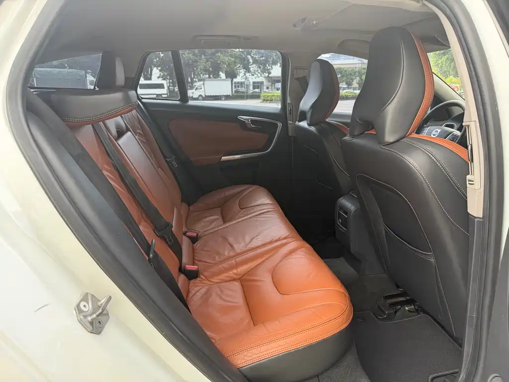 Volvo V60 T5 Smart Ease