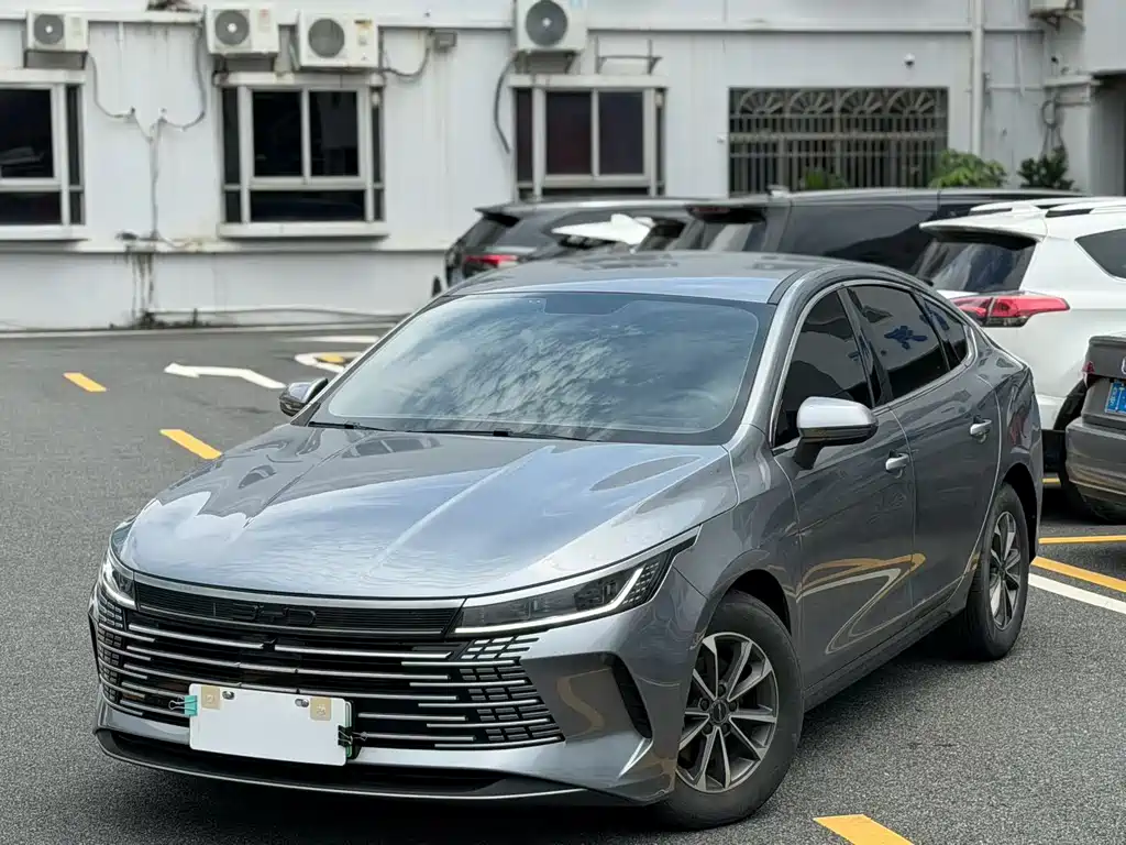 Destroyer 05 Glory DM-i 55 KM Luxury