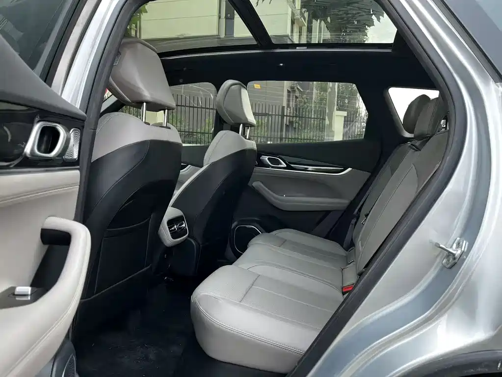 Boyue L 4 th Gen 1.5 TD DCT Splendid