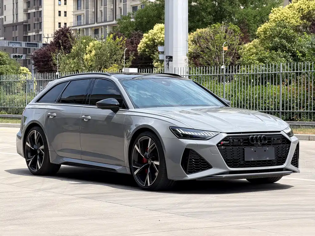 Audi RS 6 RS 6 4.0 T Avant