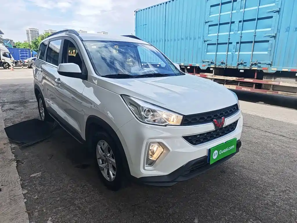 Wuling Hongguang S3 1.5 L Manual Comfort CN-VI