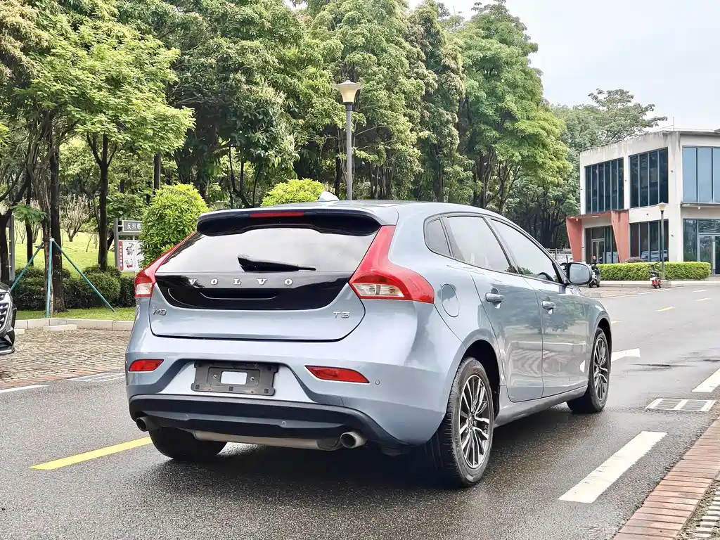 Volvo V40 T3 Smart Ease