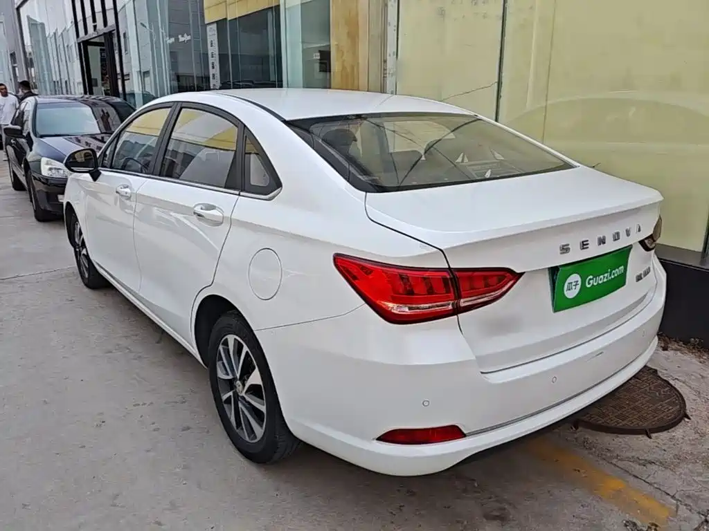 Senova D50 绅宝D50 2018款 1.5 L CVT豪华智驾版