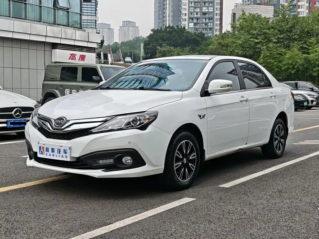 BYD F3 比亚迪F3 2018款 1.5 L 自动尊享型