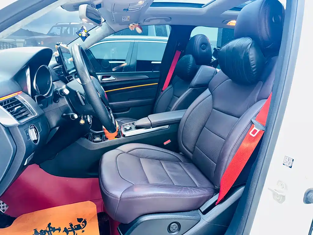 Mercedes-Benz M-Class ML 400 4 MATIC Dynamic