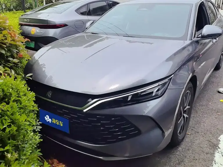 BYD Qin L DM-i 120 KM Leading