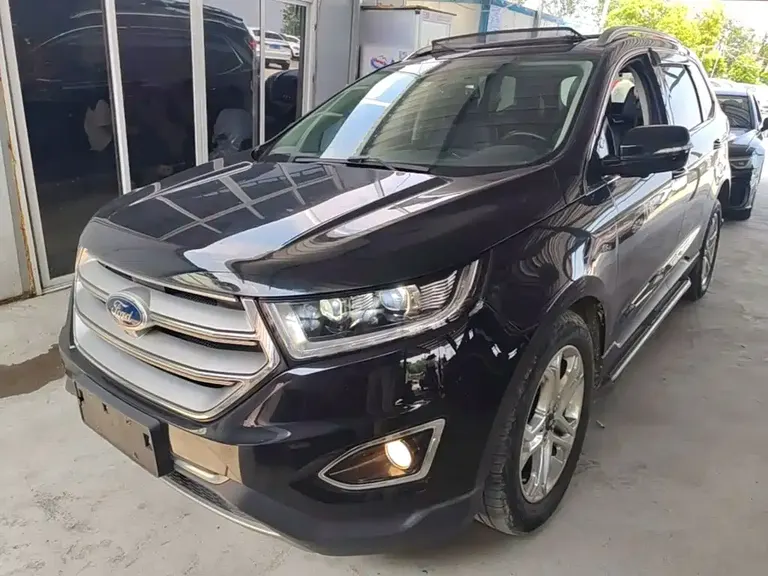 Ford Edge EcoBoost 245 2 WD Grand Sharp 7-seat CN-V