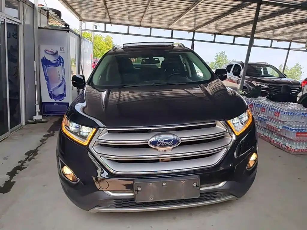 Edge EcoBoost 245 2 WD Grand Sharp 7-seat CN-V