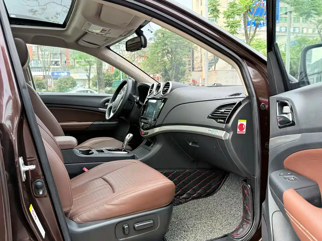 BYD S7 2.0 T Upgraded Auto Distinguished