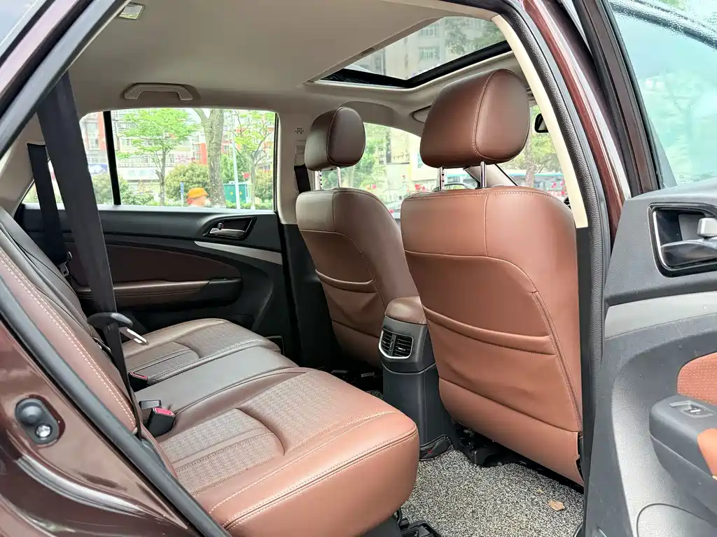 BYD S7 2.0 T Upgraded Auto Distinguished