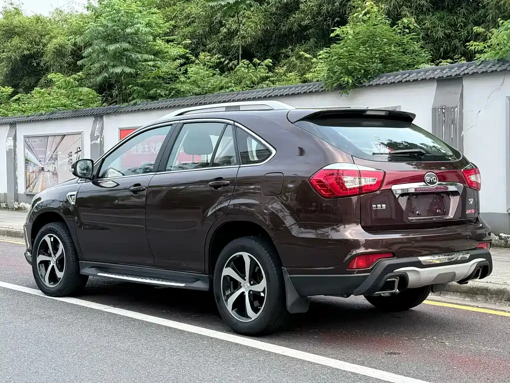 BYD S7 2.0 T Upgraded Auto Distinguished