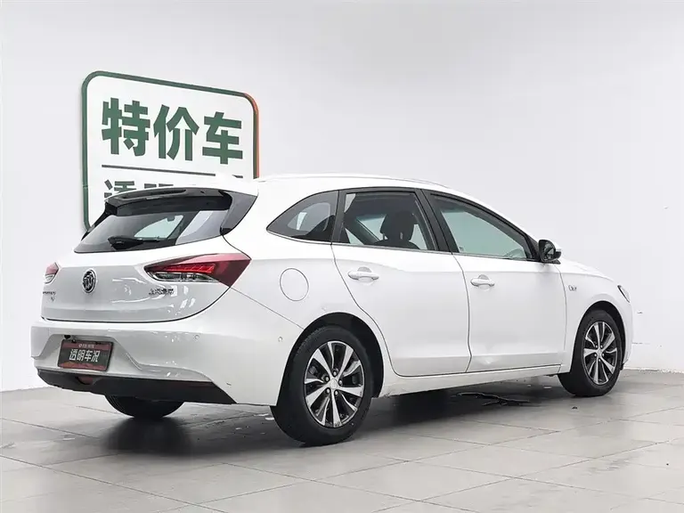 Buick Excelle GX 18 T Auto Elite