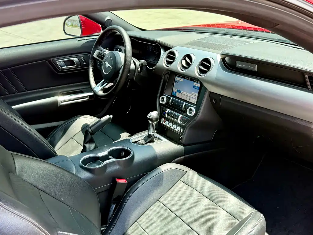Mustang 2.3 L EcoBoost Performance Reinforced