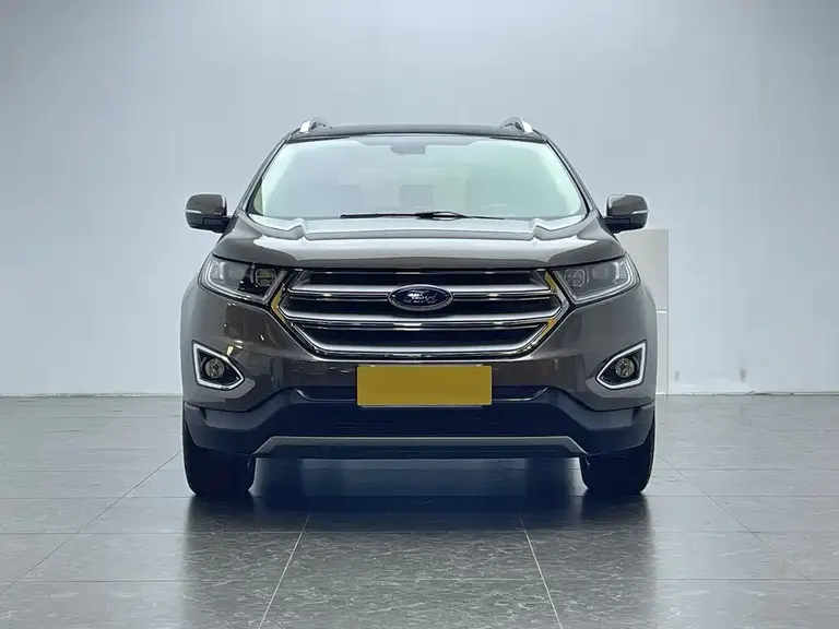 Ford Edge EcoBoost 245 2 WD Grand Sharp 7-seat